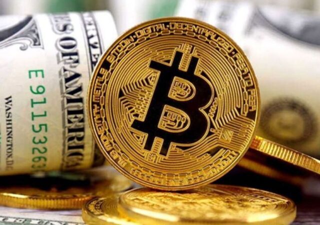 بیت‌کوین نتوانست از سقوط سالانه فرار کند/ سردرگمی سرمایه‌گذاران بازار رمزارز