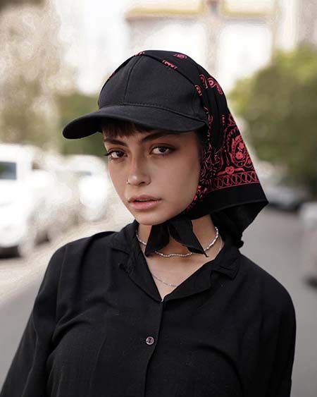 بیوگرافی ستایش دهقان, زندگی نامه ستایش دهقان