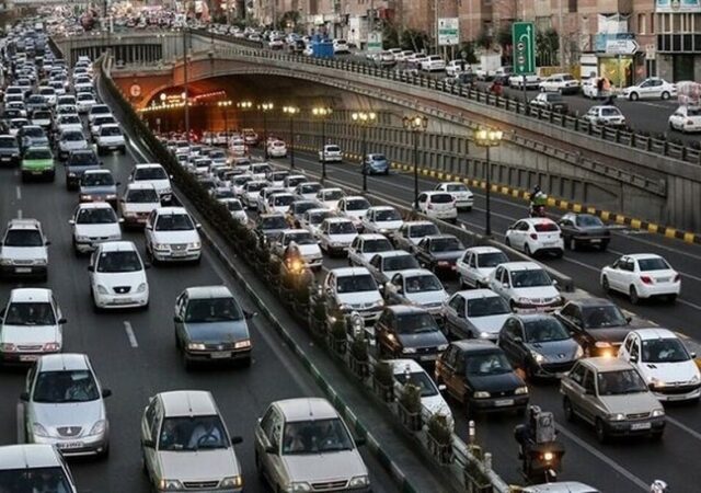رانندگان تهرانی آماده باشید / ترافیک صبحگاهی سنگین شد