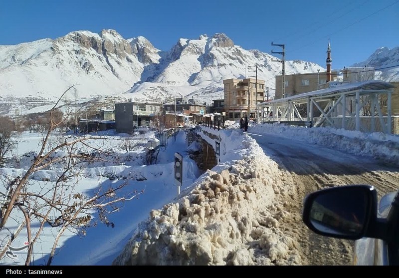 راهی که با دستهای یخزده باز شد؛ گردنه ژالانه پس از شبهای سخت به روی تردد بازگشت+تصاویر اخبار استان کردستان , اخبار سنندج ,