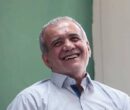 شعرخوانی متفاوت برای پزشکیان در نشست فعالان و فرهیختگان خراسان جنوبی