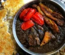 طرز تهیه قرمه مرغ در کمترین زمان/ غذای لذیذ و جذاب مخصوص دورهمیهای دوستانه طرز تهیه قرمه مرغ در کمترین زمان/ غذای لذیذ و جذاب مخصوص دورهمیهای دوستانه