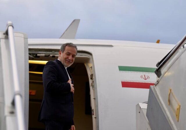 عراقچی مینسک را به مقصد مسکو ترک کرد