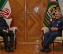 وزیر دفاع با سرپرست سازمان هواپیمایی کشوری دیدار کرد