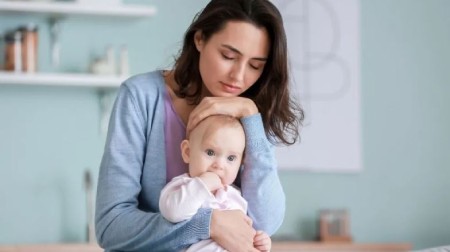 چطور اضطراب ناشی از مادر شدن را کاهش دهم؟