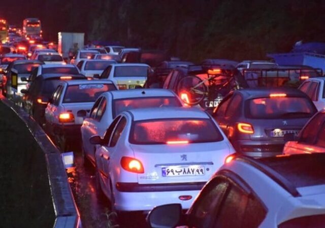 آخرین وضعیت ترافیکی محورهای شمالی / ترافیک در محور هراز سنگین شد