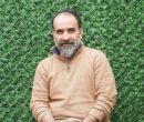 انتقال رضا امیرخانی به منزل/ وضعیت هوشیاری تغییری نکرد