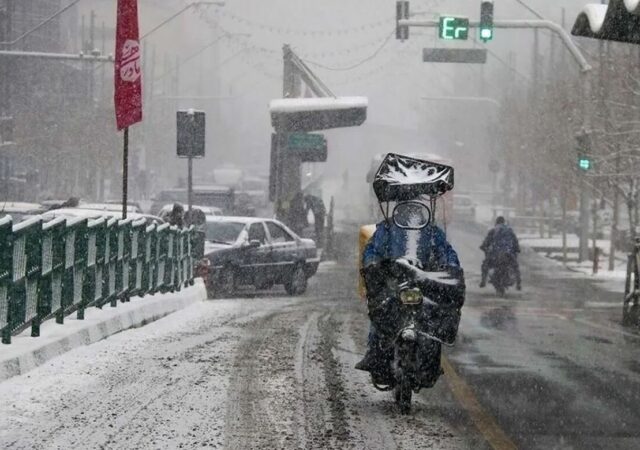 تهران امشب برفی است