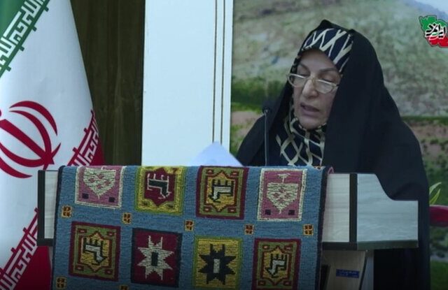 مشکلات زنان عشایر و روستایی در حوزه آب و مسیرهای کوچ رفع شود