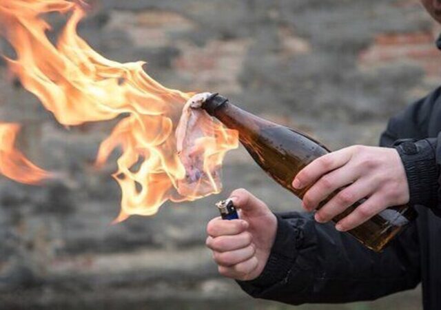 پرتاب ۹ کوکتل مولوتوف به اتاق اصناف تبریز