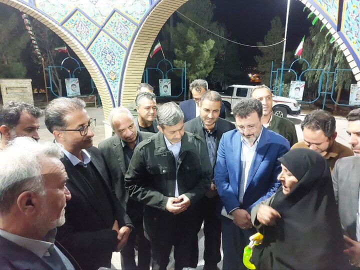 استاندار اصفهان پروژههای بادرود را افتتاح و کلنگزنی کرد استاندار اصفهان پروژههای بادرود را افتتاح و کلنگزنی کرد