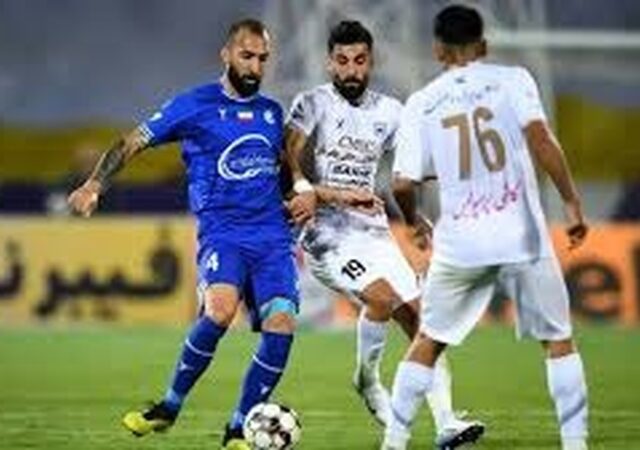 باشگاه استقلال درخواست تعویق دیدار با چادرملو را داد
