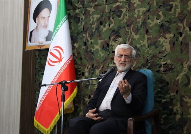 دشمن با همه توان آمد اما در برابر ملت ایران به بن‌بست رسید