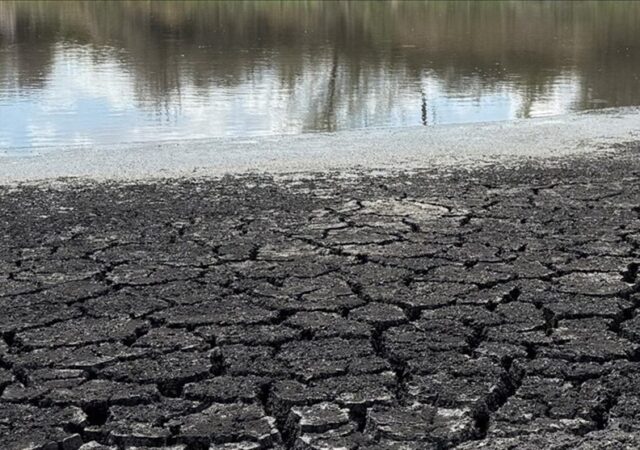 99.5 درصد استان اصفهان درگیر خشکسالی است؛ بارش‌ها فقط مُسکن بود