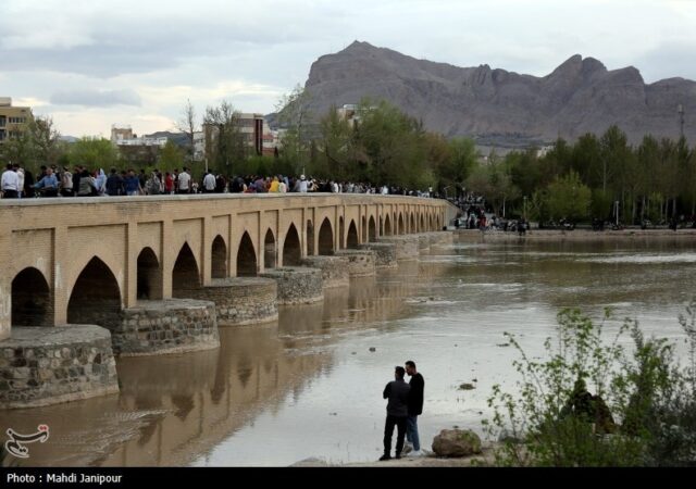 احتمال بازگشایی زاینده‌رود در اواخر اردیبهشت