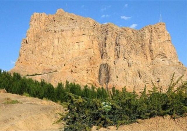 احتمال شنیده شدن صدای انفجار کنترل شده در کوه صفه اصفهان