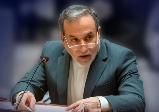 ادعای الجزیره درباره حضور عراقچی در پاکستان/ مذاکرات ایران و آمریکا منتفی شد