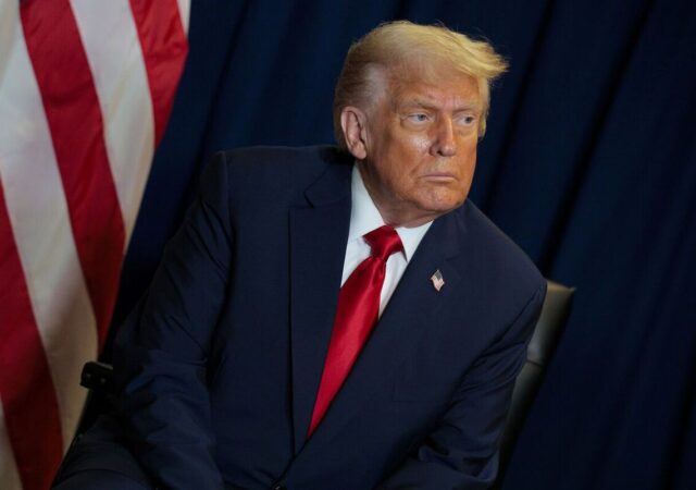 ادعای ترامپ درباره دیدار با مقامات ایران / رئیس جمهور آمریکا راهی پاکستان شد؟