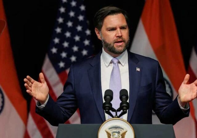 ادعای خبرساز اکسیوس درباره لوکیشن جی دی ونس/ معاون رونالد عازم پاکستان می‌شود؟