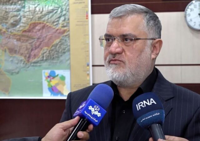 استاندار تهران: کشور با جنگ تحمیلی اقتصادی مواجه است