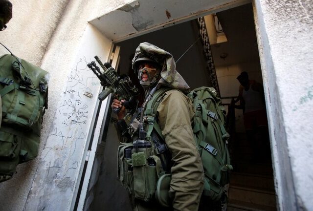 اقدام تروریستی نظامیان صهیونیست و منفجر کردن منازل شهروندان لبنانی