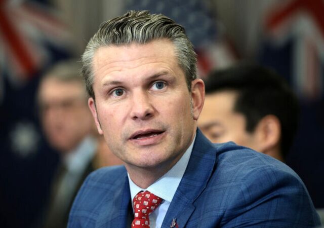 اولتیماتوم مقامات آمریکایی به وزیر جنگ ترامپ / سناتورها دست به کار شدند