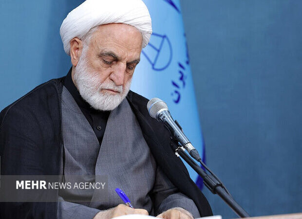 اژه ای: خلیج تا ابد فارس، خانه‌ ملت تاریخ‌ساز ایران است