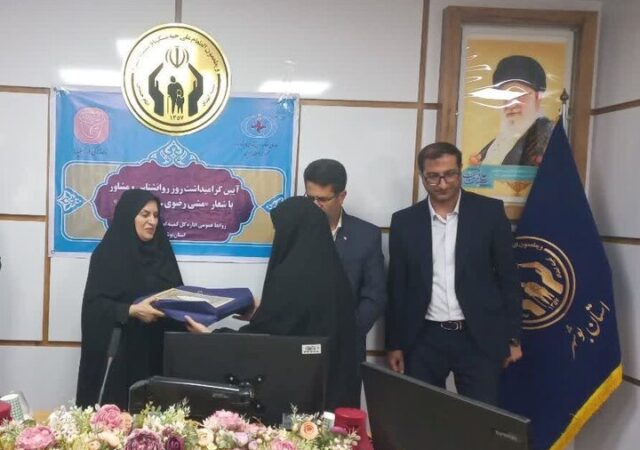 اکبری: ارائه مشاوره‌های تخصصی مشکلات اجتماعی را کنترل می‌کند