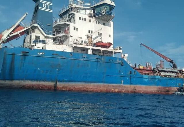 بارگیری ۴.۶ میلیون بشکه نفت ایران در پایانه‌های صادراتی