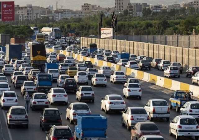 ترافیک سنگین در محور‌های چالوس، هراز و فیروزکوه/ مسافران قبل از حرکت بخوانند