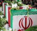تشییع شبانه پیکر شهید مهدی باقرزاده بر روی دستان مردم بندرعباس تشییع شبانه پیکر شهید مهدی باقرزاده بر روی دستان مردم بندرعباس