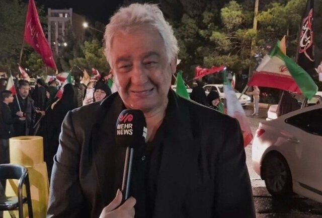 حضور محمدرضا طالقانی در جمع تجمع شبانه مردم قم