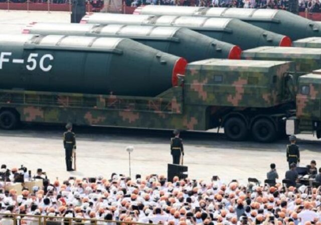 رونمایی از موشک قاره‌پیمای چین/ رسیدن به هر نقطه جهان ممکن شد