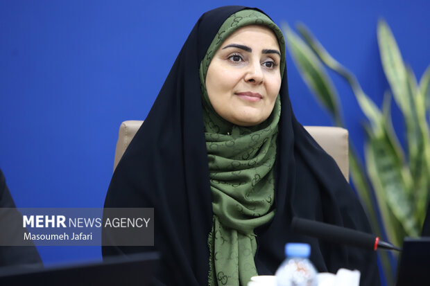 صادق: بیش از ۱۰۰۰ خانوار تسهیلات مسکن دریافت کردند