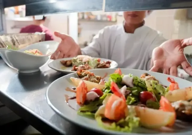 عادتی که سلامت قلب و عروق را به خطر می‌اندازد/ این چند هشدار را جدی بگیرید