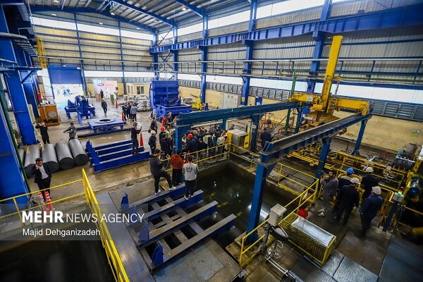 مقاومت تولید در گلستان؛ اراده پولادین فعالان اقتصادی در دل سختی‌ها
