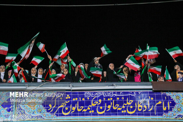 موج‌های ناتمام حضور مردمی؛ این ملت دشمن را خسته کرده است 