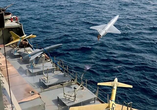 ناو جورج بوش به نزدیکی دریای عرب رسید/ ناو هواپیمابر بوش جایگزین فورد می‌شود