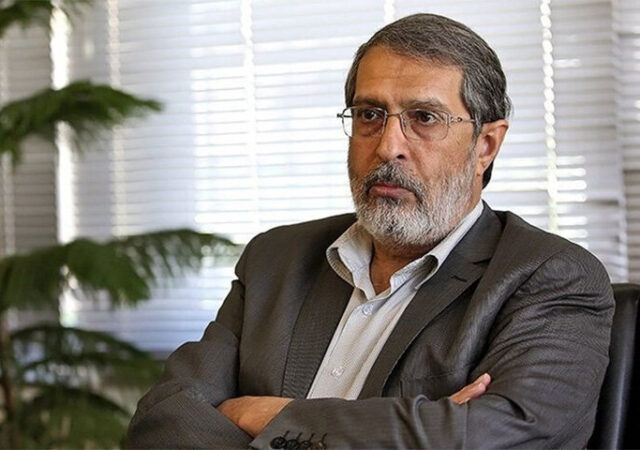 نمازش آن‌قدر دل‌نشین بود که منتظر اذان می‌ماندیم