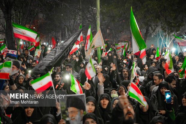 هیهات من الذله، یک یا علی تا قدس