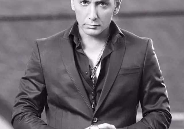 واکنش شادمهر عقیلی به خبر بازگشت به کشور