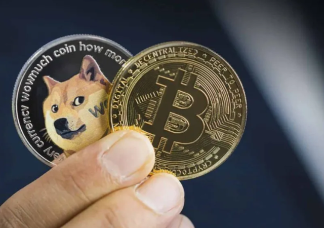 پول ترامپ به گِل نشست /سقوط آزاد رمزارز محبوب!