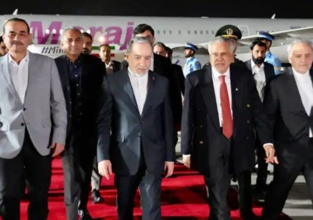 چرا طرف ایرانی مذاکرات اسلام آباد را ترک کرد؟