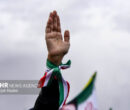 ۱۲ ساعت حماسه در خیابان کشور دوست؛ غم و اندوه ملت برای پدر
