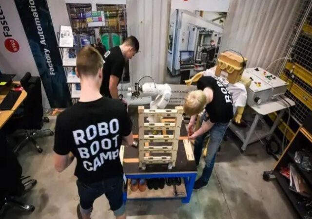 ۵ کشور برتر در تولید ربات‌های صنعتی معرفی شدند؛ چین و ژاپن در صدر