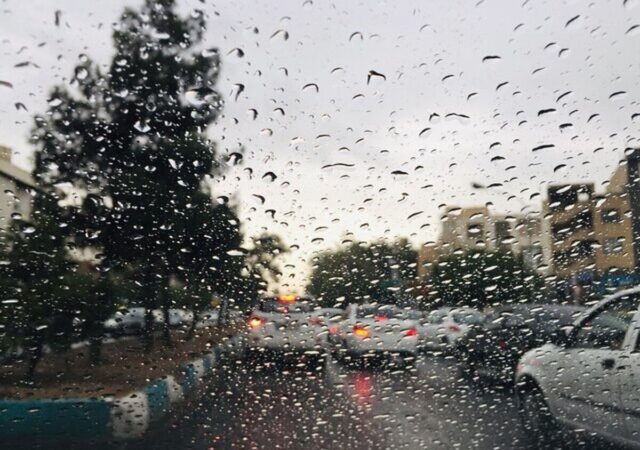 بارش پراکنده و باد شدید در ۱۸ استان | سامانه بارشی جدید از سه‌شنبه می‌رسد