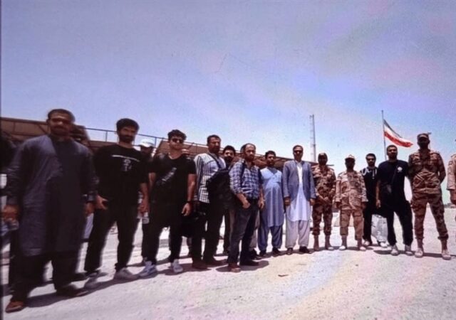 بازگشت 15نفر از خدمه کشتی «توسکا» به ایران