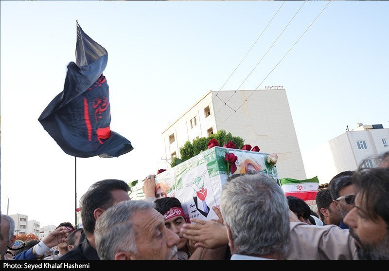 تشییع پیکر مطهر بانوی شهیده جنگ تحمیلی سوم در بوشهر شهید , اخبار بوشهر , اخبار استان بوشهر ,