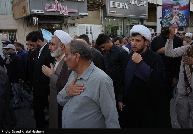تشییع پیکر مطهر بانوی شهیده جنگ تحمیلی سوم در بوشهر شهید , اخبار بوشهر , اخبار استان بوشهر ,