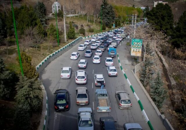 جاده چالوس مسدود شد / آغاز محدودیت‌های ترافیکی در محور‌های شمالی از ساعت ۹ صبح